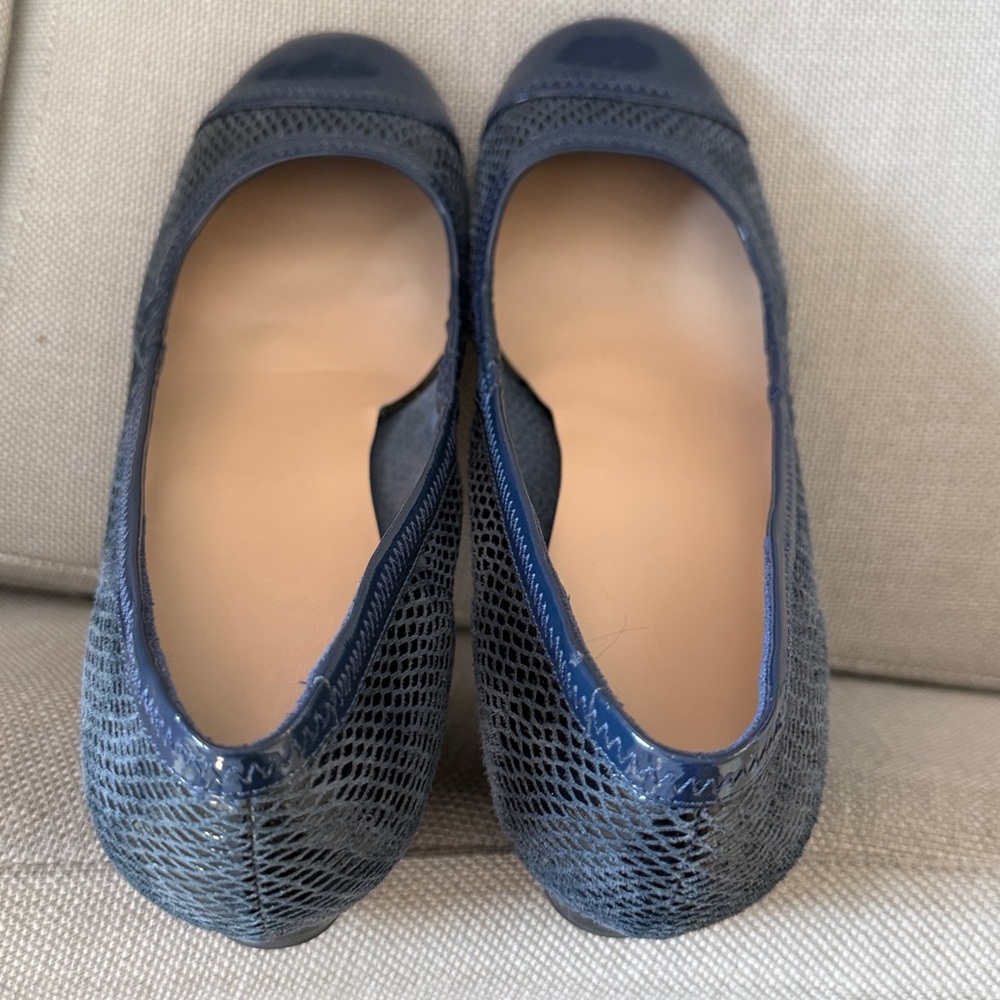 NWT NAVY 1.5” Wedge COLE HAAN Cap toe shoe stacked wedge & sole US 8.5 B in Box - Picture 8 of 13